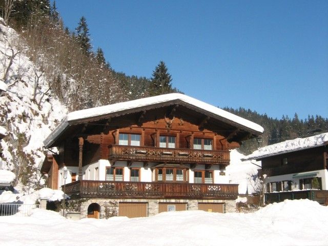 Hausfoto Landhaus Winter